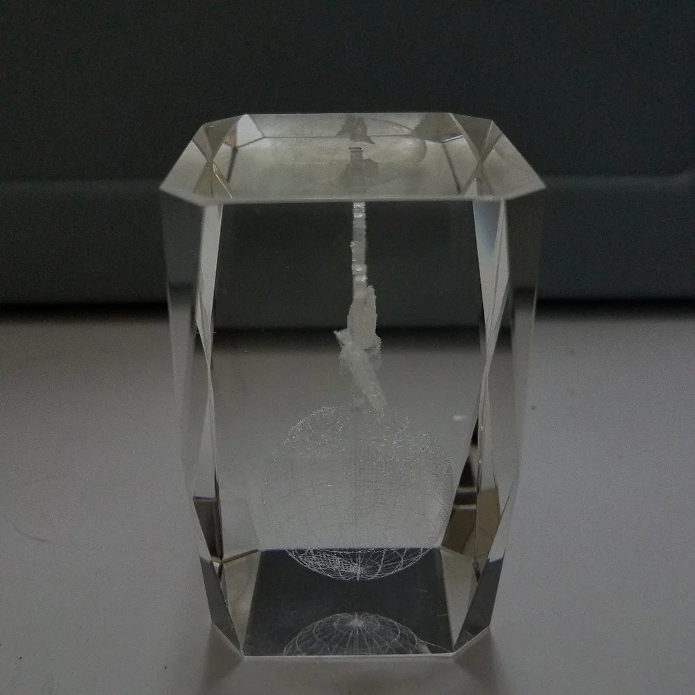 3D Laser Etched Paperweight Globe Cross Praying